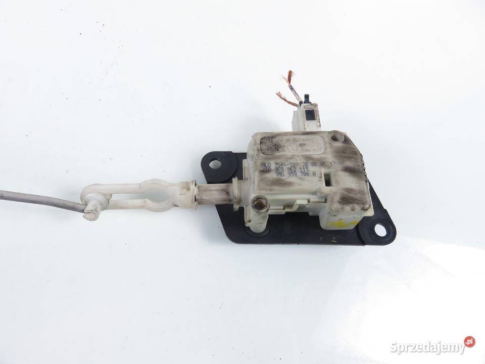 ZAMEK KLAPY AUDI A2 8Z0