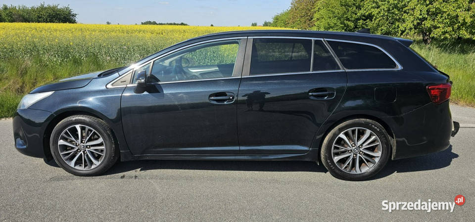 Toyota Avensis 20 d panorama III 2009 ABS Pleszew sprzedam