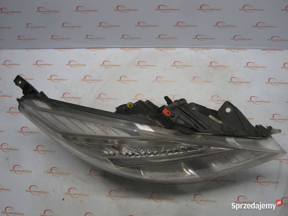 OPEL MERIVA B 13r lampa prawa przód ANGLIK Kielce