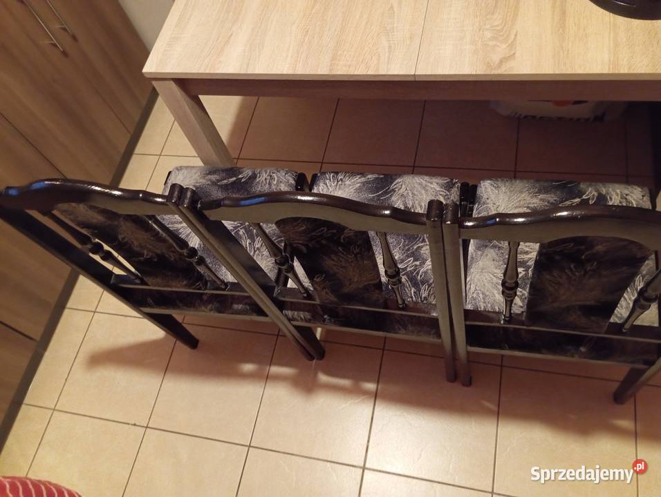 3 krzesła PRL czarne lubelskie sprzedam