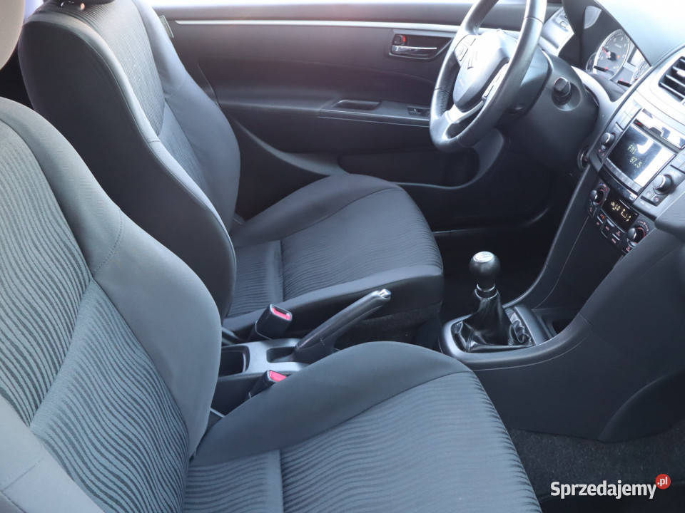 Suzuki Swift 13 DDiS światła przeciwmgielne Samochody osobowe śląskie Katowice