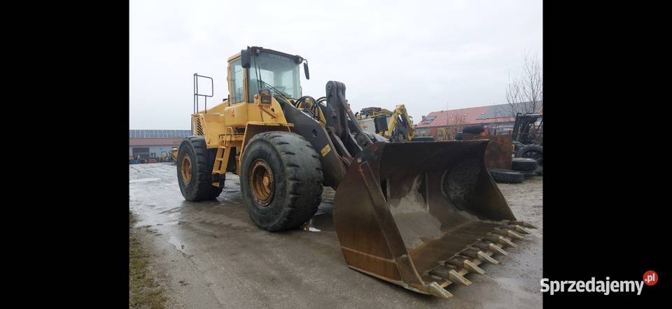Ładowarka Volvo L 220DEF na CZĘŚCI dolnośląskie Targoszyn