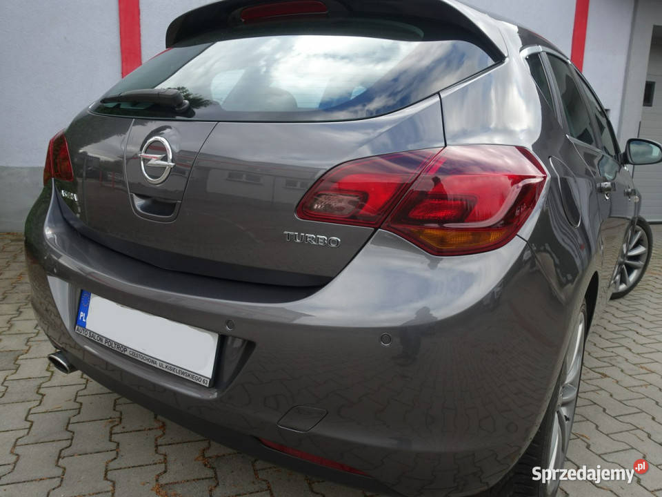 Opel Astra 16T Klimatronik Alu Światła dzienne garażowany