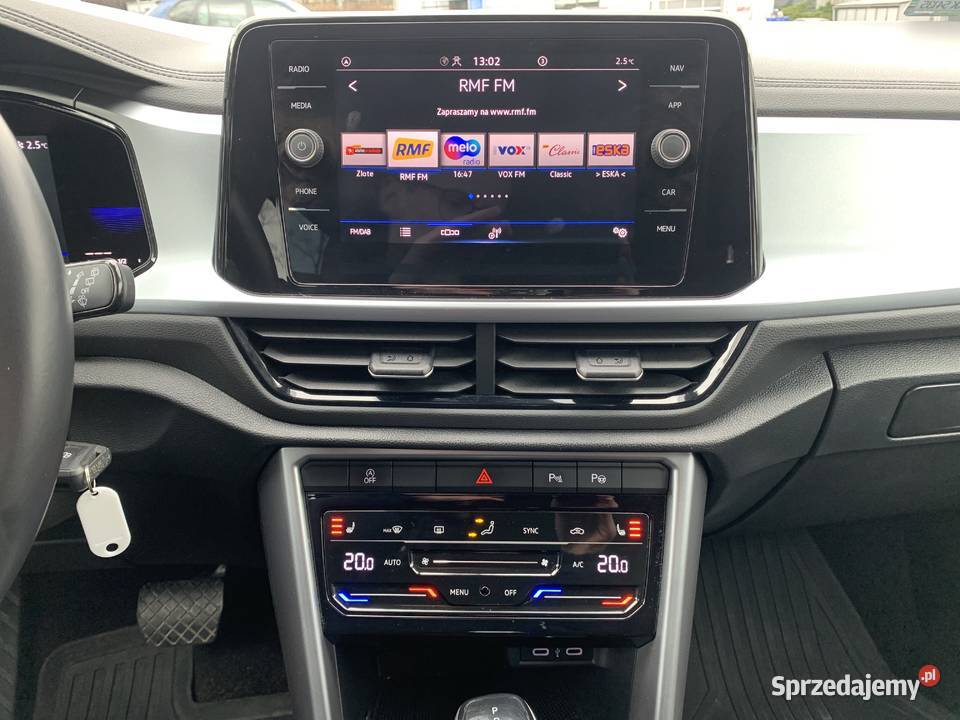 Volkswagen TRoc Life pakiety 15 TSI ACT 150