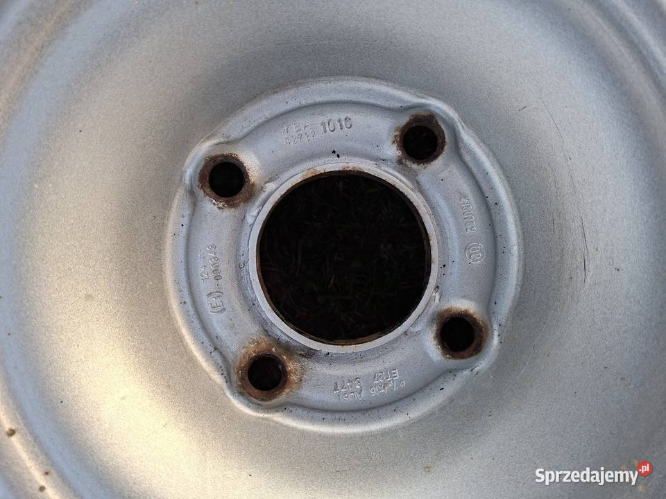 Opony zimowe 19665 R15 Bargłówka