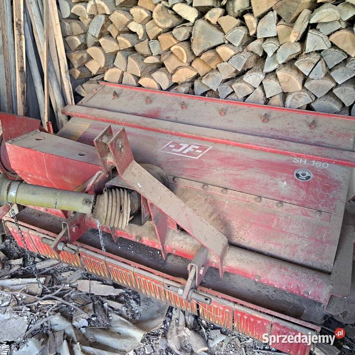 Sieczkarnia do słomy JF zaczepiana do ciągnika Przyczepiane Mierzawa
