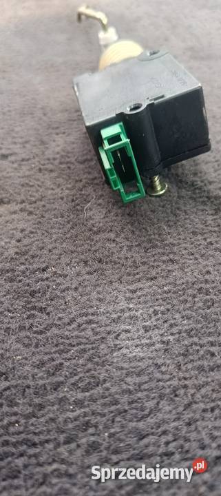 Siłownik Zamka Bagażnika 8D9 962 115 A VDO Audi osobowe Myszków