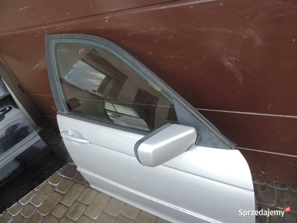 DRZWI PRAWY PRZÓD BMW E46 SEDAN FL TTITAN SILBER Rok produkcji 2001 Nowy Sącz sprzedam