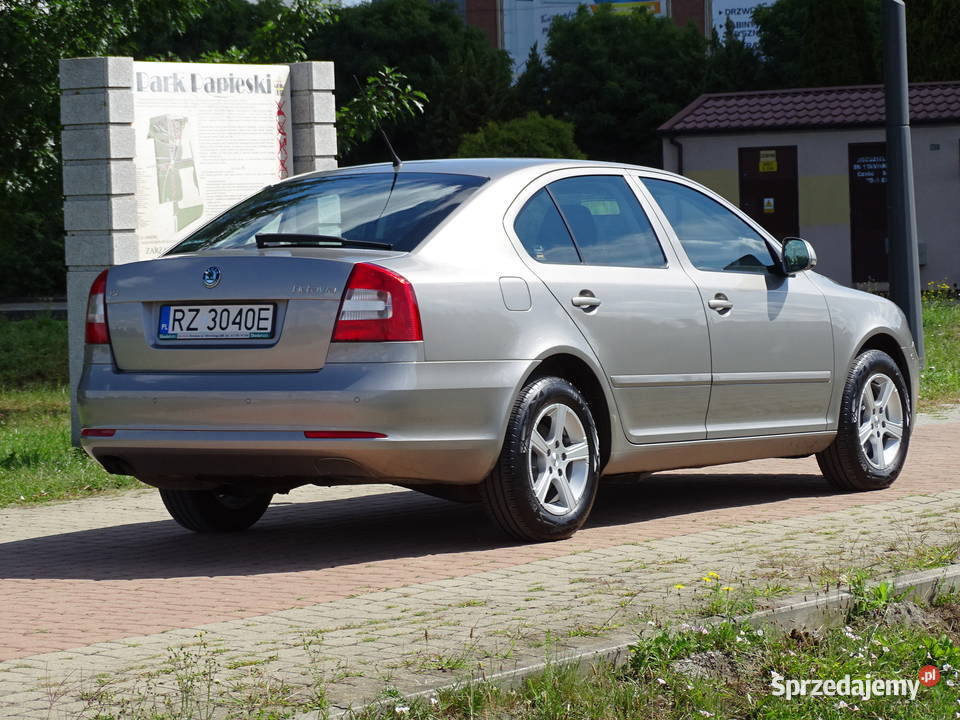 Skoda Octavia 1 właściciela salon serwisowana serwisowany w ASO Rzeszów