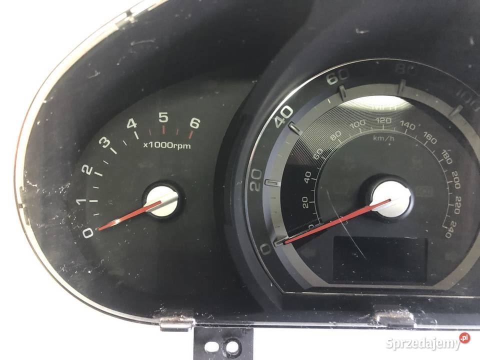 LICZNIK ZEGARY 940013U195 KIA SPORTAGE III ANG osobowe sprzedam