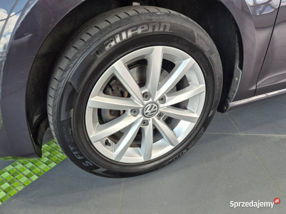 Volkswagen Golf Volkswagen Golf 16 TDI lakier metallic Łaziska Górne