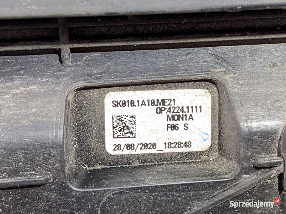 LISTWA DRZWI LEWY TYŁ SKODA SUPERB III Kombi Listwy i nakładki