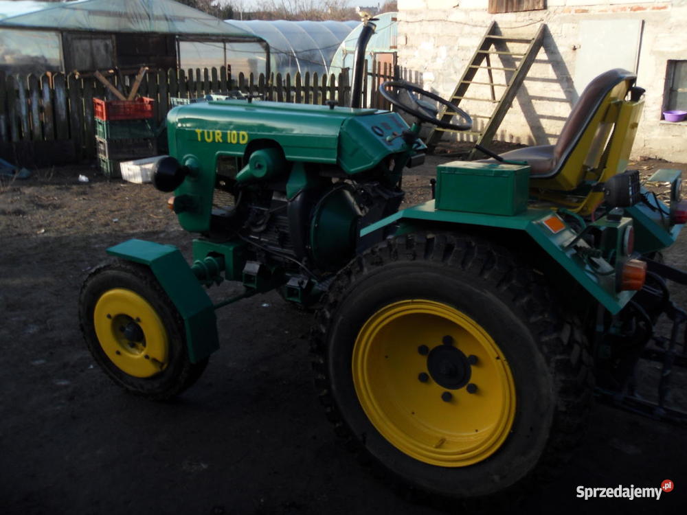 ciągniczek Tur 10 d Świecie