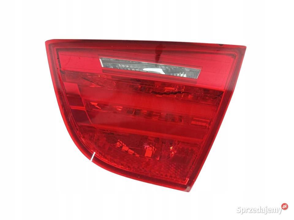 LAMPA TYŁ W KLAPĘ PRAWA SEDAN LIFT LCI Bmw Seria osobowe