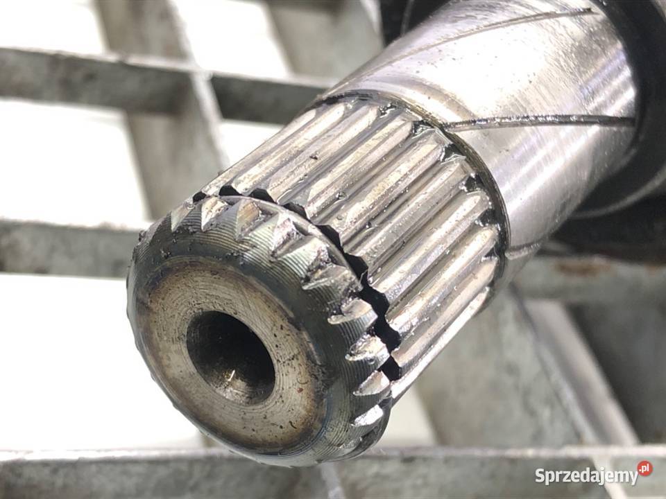 PÓŁOŚ LEWY PRZÓD OPEL CORSA E 6083199 14 90