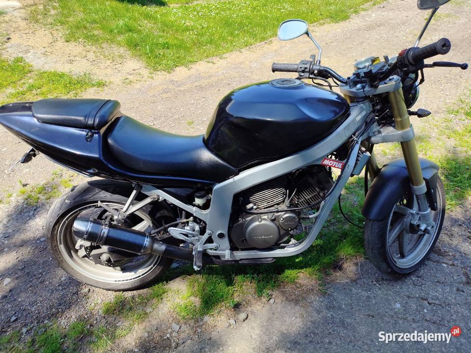 Hyosung GT 125 uszkodzony Hyosung