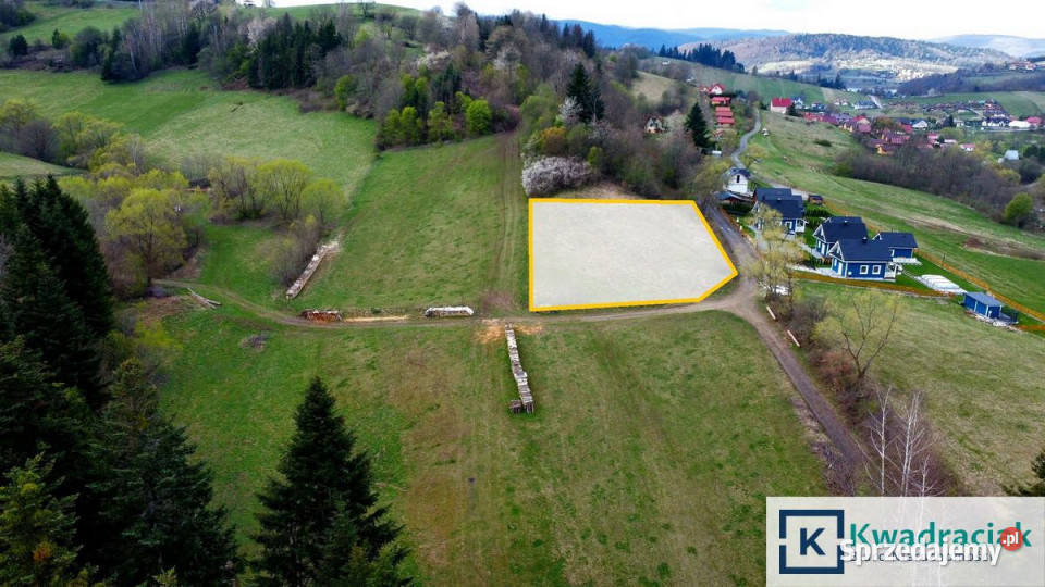 sprzedaży działki Zawóz 1540m2 utwardzona
