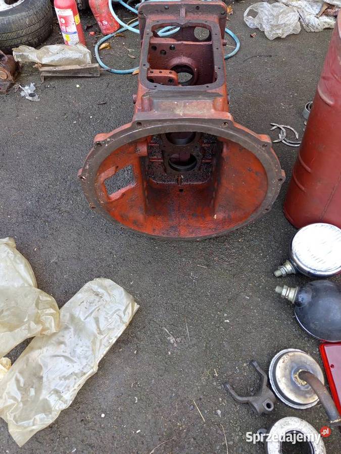 części nowe do 3303284011 obudowa skrzyni nowa Dąbie
