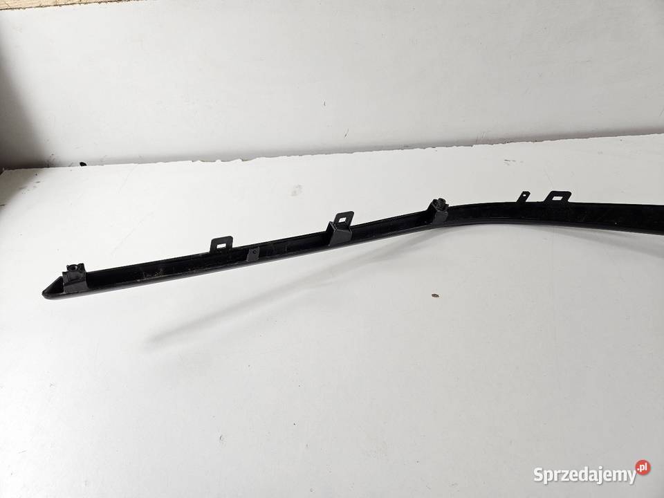 TOYOTA COROLLA E21 HB KOMBI LISTWA PRAWA wielkopolskie sprzedam