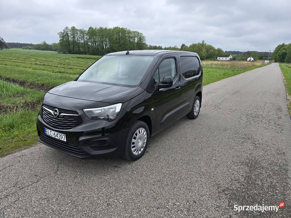 Opel Combo 15 Diesel 2020r 66 ORYGINAŁ homologacja na ciężarowe Bąków Górny