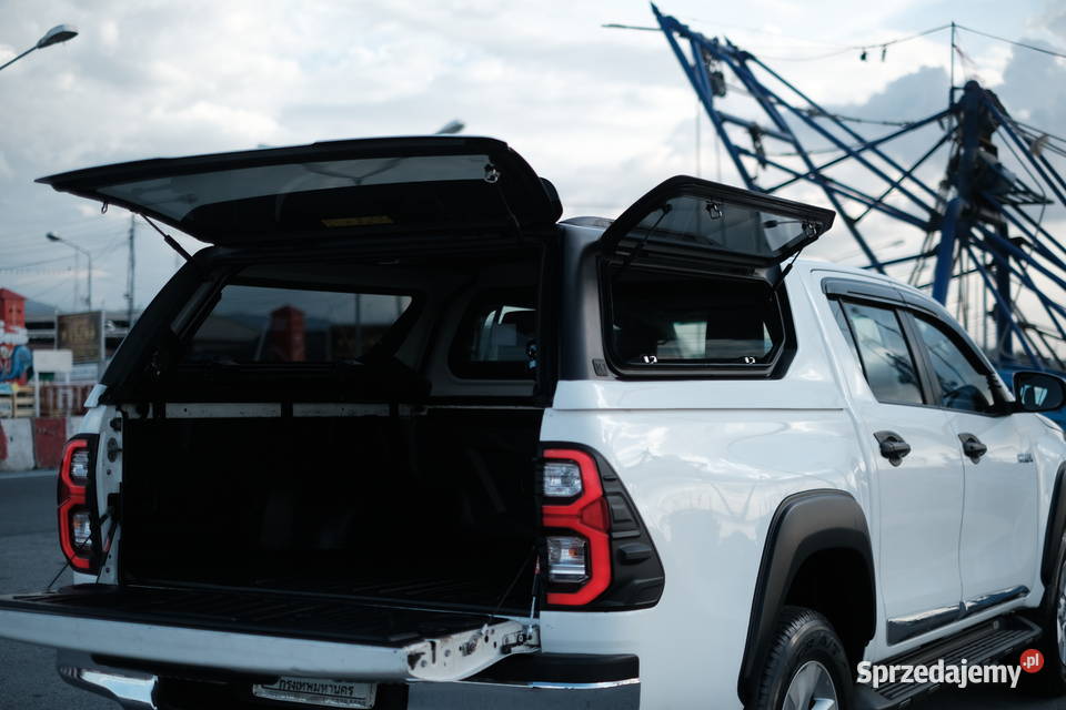 Zabudowa Toyota Hilux Hardtop Revo PREMIUM 2015 Pasłęk