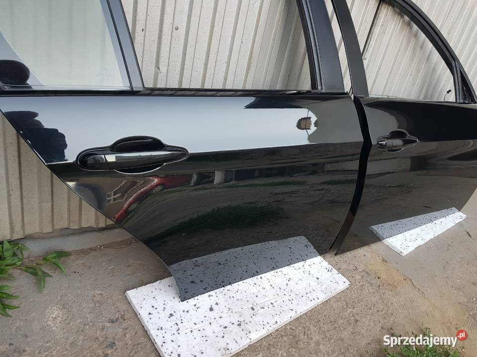 Drzwi prawy przód tył E90 DO ZAŁOŻENIA ŁADNE Wadowice
