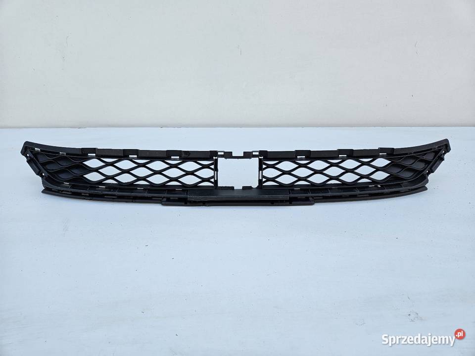 MG ZS EV KRATKA ŚRODKOWA ZDERZAKA PRZÓD 10582258 Międzychód sprzedam