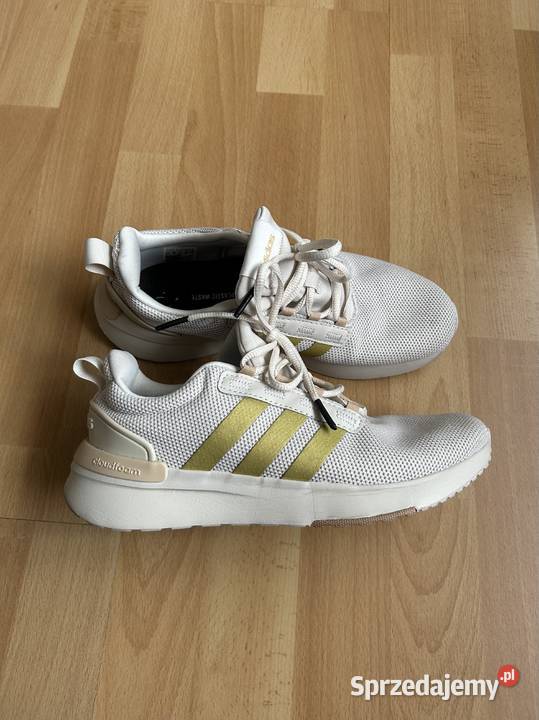 Beżowe buty Adidas 39 i 13