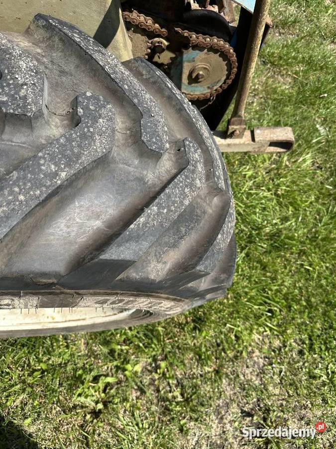 Kosiarka Pokosowa Fortschritt E302 Pozostałe Rolnictwo dolnośląskie Szklarnia