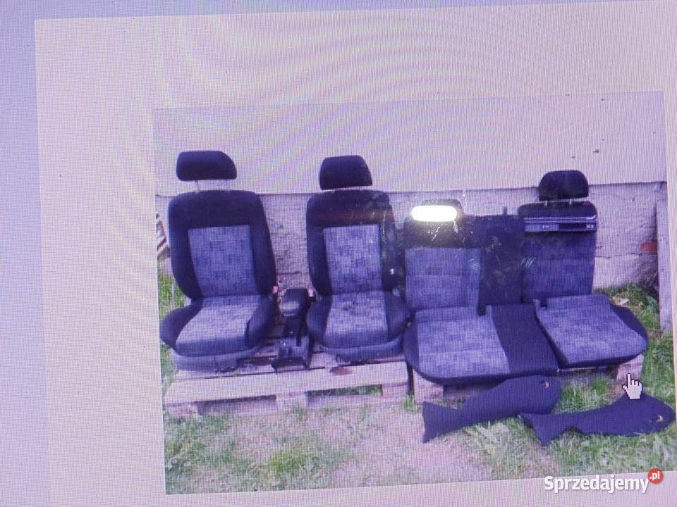 sprzedam komplet foteli passat b5 kombi 1900cm3