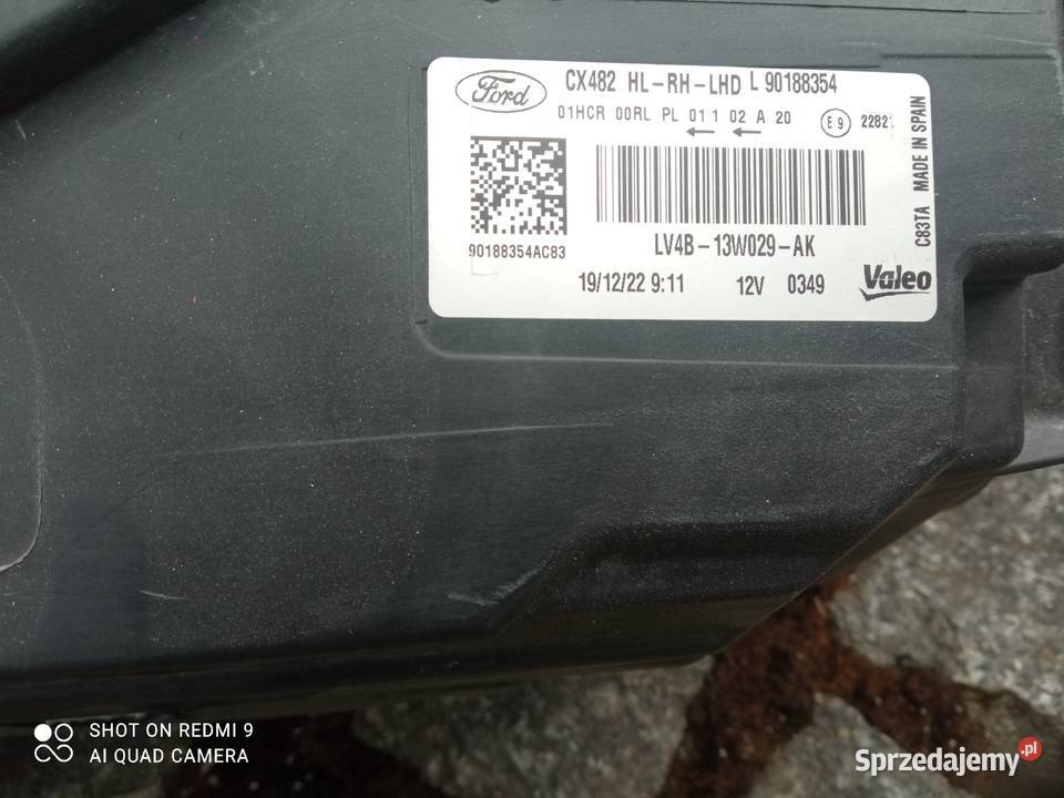 Ford Kuga MK3 lampy przednie uszkodzone osobowe Bełsznica