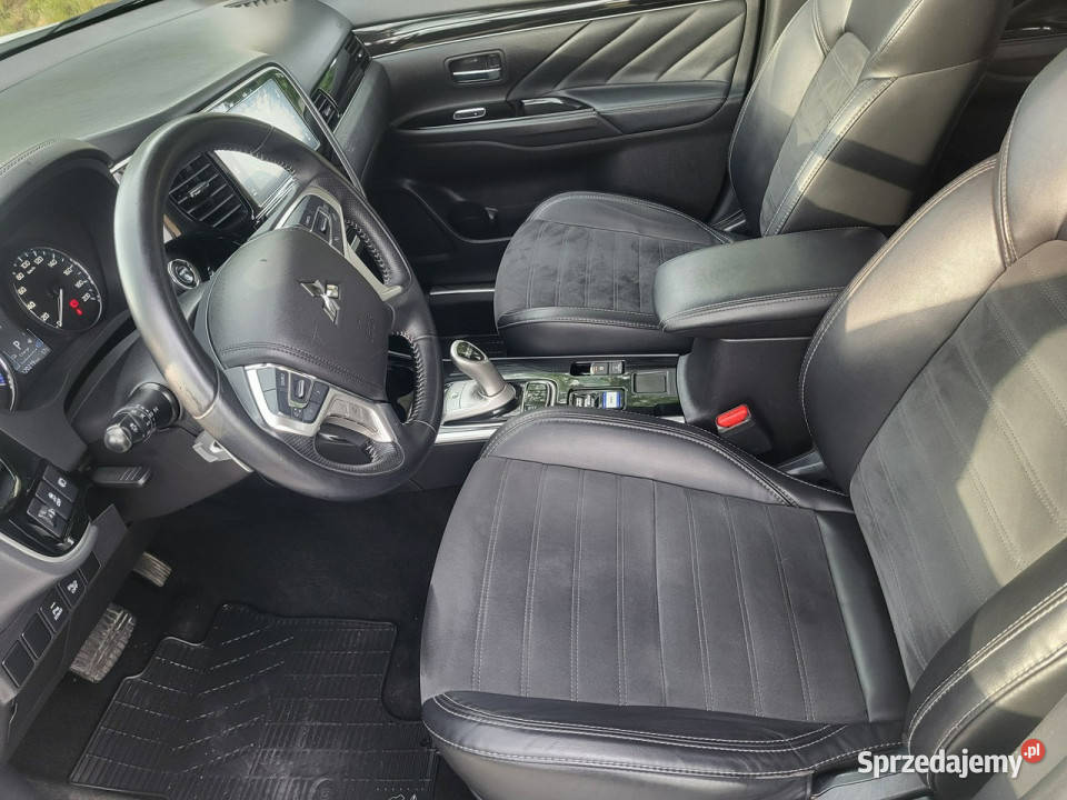 Mitsubishi Outlander III 2012