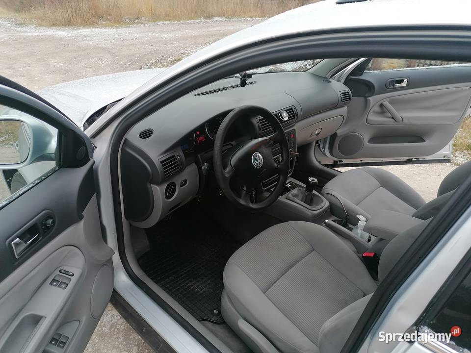 VW Passat Variant B5 FL 19TDI Przysucha sprzedam