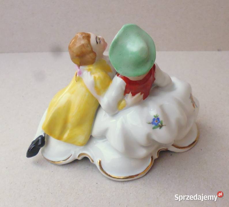 Figurka Porcelanowa Neu Tettau Porcelana i szkło mazowieckie Warszawa