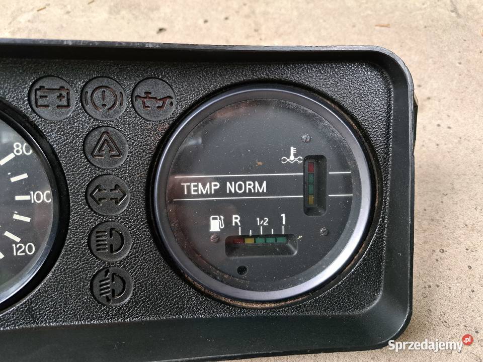 Licznik prędkościomierz Trabant 601 osobowe Liczniki i zegary Leszno sprzedam