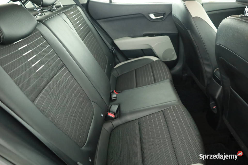 Kia Stonic 10 TGDI gniazdo USB mazowieckie