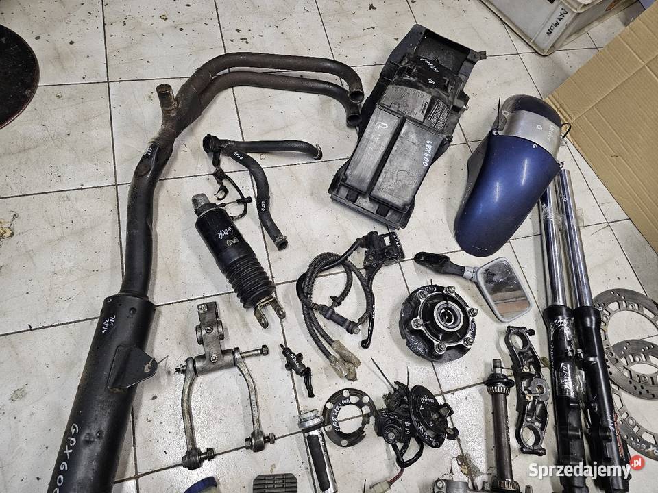 Kawasaki GPX 600 R części gpx600 linka koło dolnośląskie Jelenia Góra