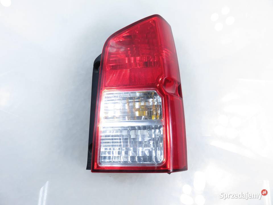 LAMPA PRAWA TYLNA NISSAN PATHFINDER R51 małopolskie