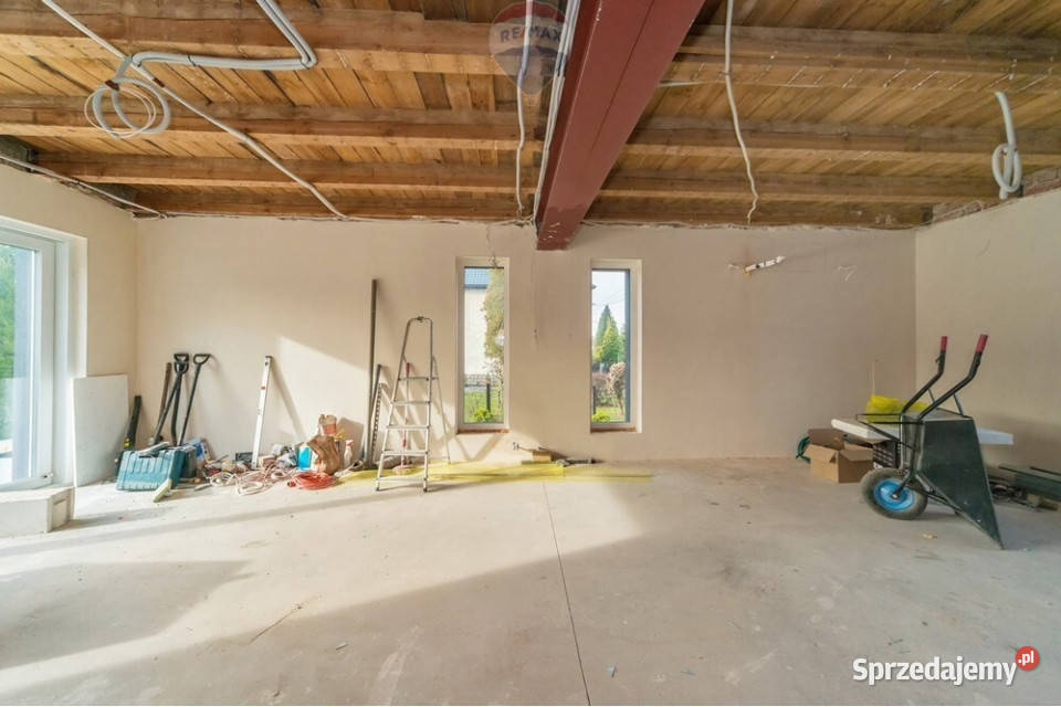 Budynek inwestycyjny generalnej modernizacji Pszczyna