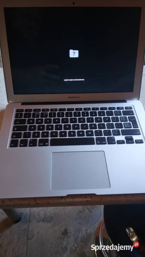 Apple MacBook Air 13 A1466 2015 i5 8G B SSD