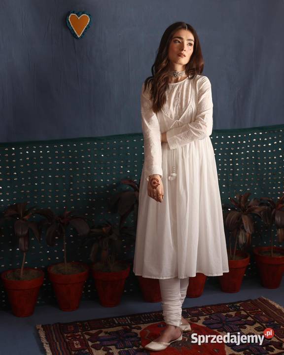 Biała orientalna sukienka XL 42 bawełna haft Szczecin