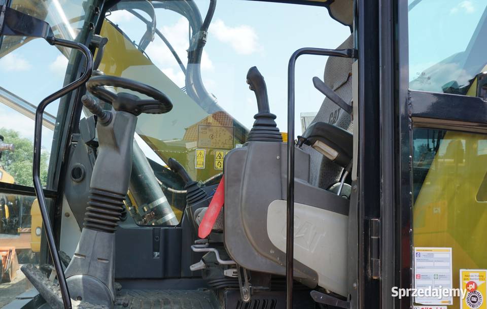 Koparka kołowa CAT M 320F 2015 Jeziorko