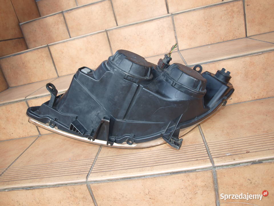 Peugeot 307 lampa prawa przód 2001 2005r europa wielkopolskie Kalisz