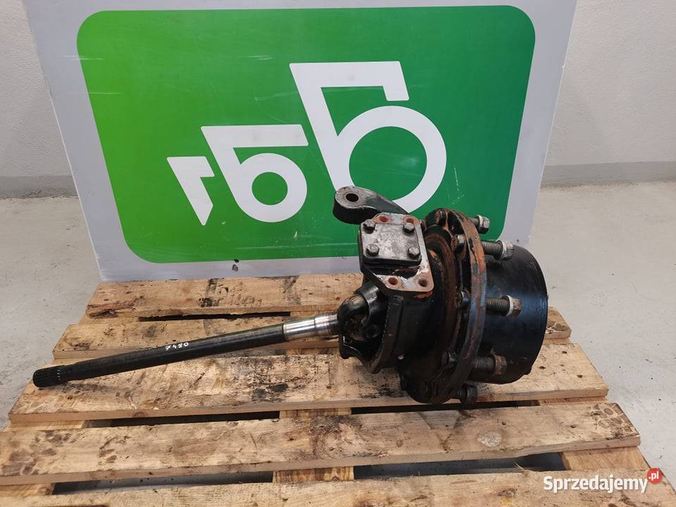 Zwolnica Zwrotnica lewa Massey Ferguson 7480 Wilkowo