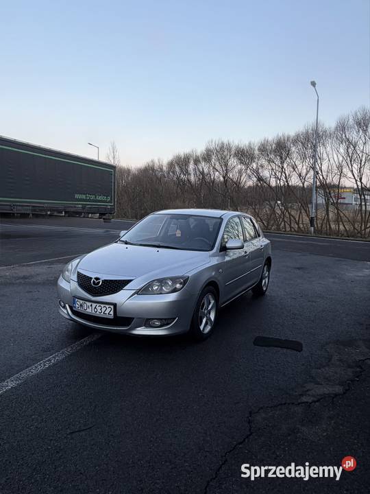 Mazda 3 srebrny Rydułtowy