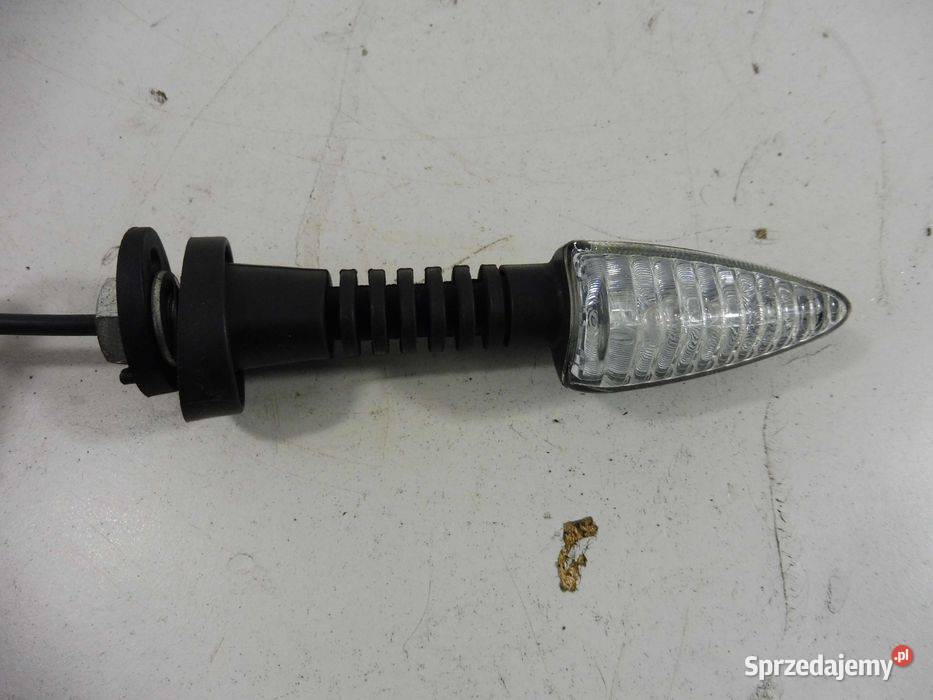 Piaggio MP3 500 kierunkowskaz przód 1420r A699 Poznań