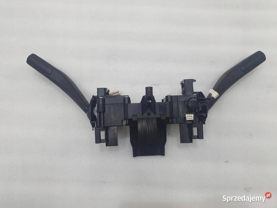 PRZEŁĄCZNIK ZESPOLONY VW SCIROCCO 1K8807863A