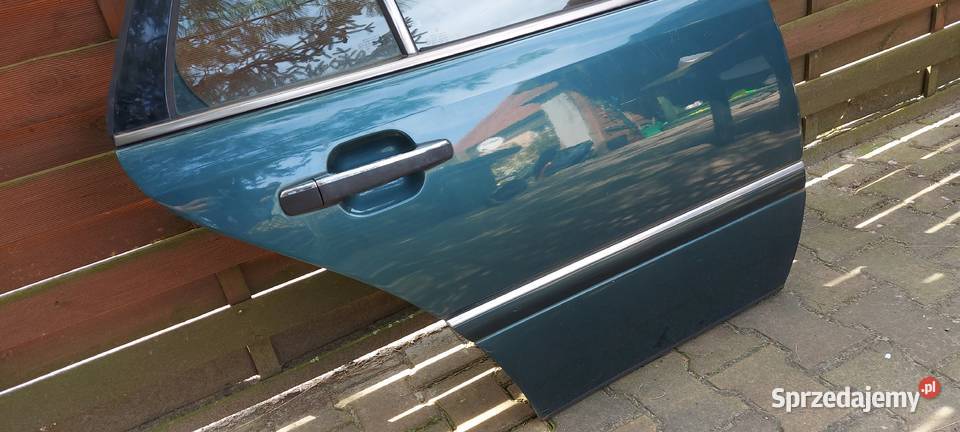 Drzwi prawy tył mercedes w202 kombi wielkopolskie Zbąszyń sprzedam