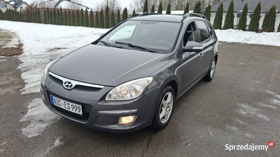 Hyundai i30 cw 16 benzyna 2008r z Niemiec nieuszkodzony Jarosław