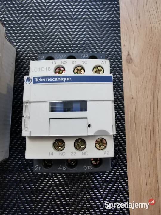Stycznik Telemecanique LC1D18P7 230V AC 75 kW Kiełczów